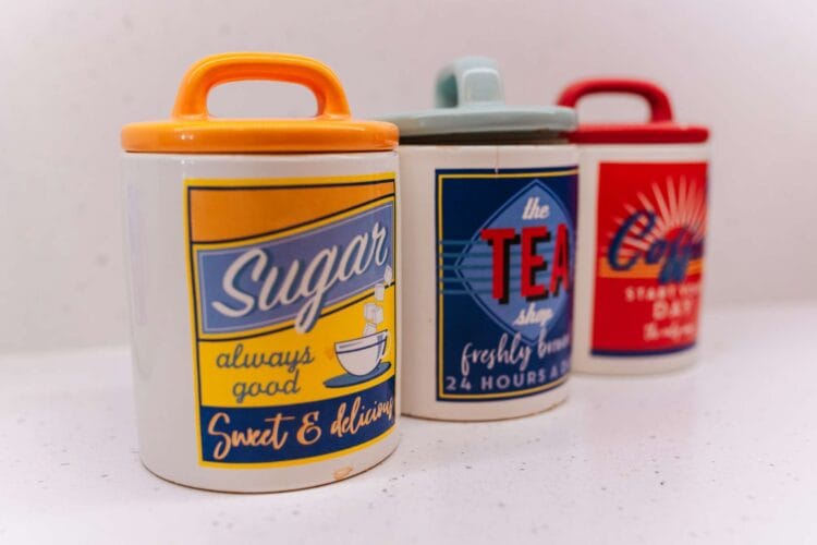 tea and coffee pots